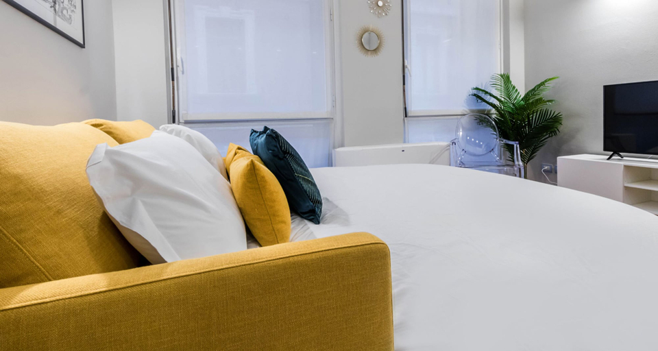 Others 2, JOIVY Elegant 1 Br Apt In Front Of The Sforzesco Castle, Milano