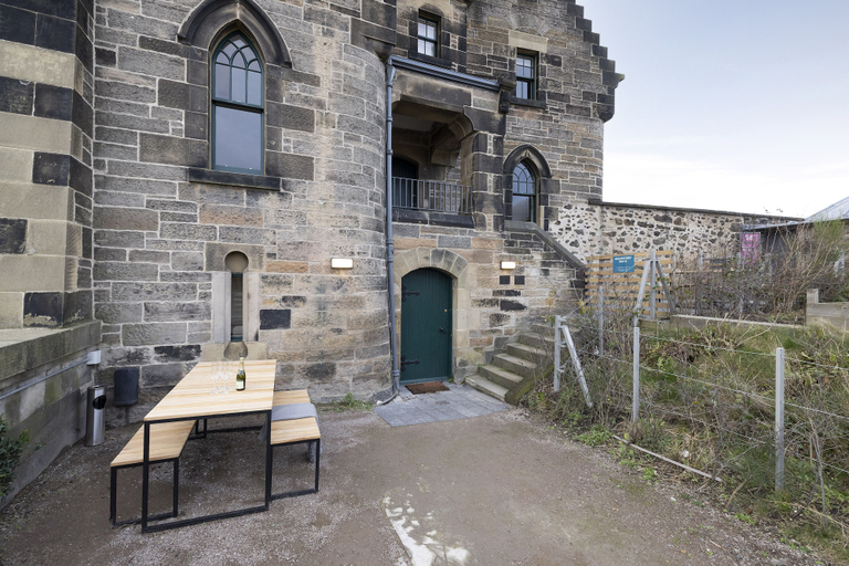 Exterior & Views 2, JOIVY Observatory Apartment, Edinburgh