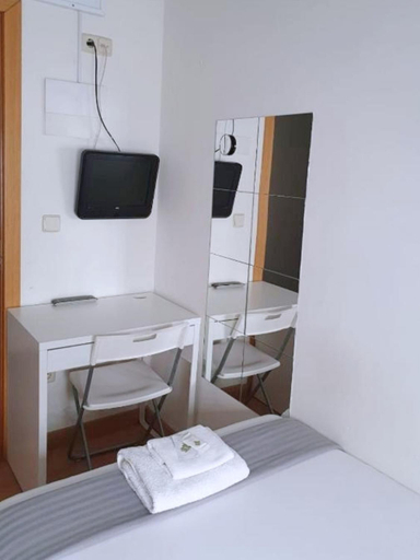 Others 2, Apartamentos SmartRenting Tribunal, Madrid