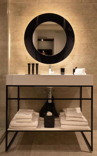 Bathroom 5, Le Prince Regent Residence et Spa, Paris