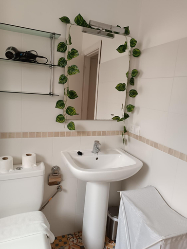 Bathroom, BOLIVIA beach apartments, Málaga