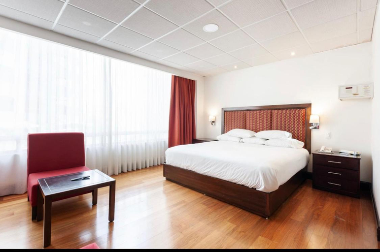 Bedroom 4, Suites Melchor Ocampo 445, Mexico City