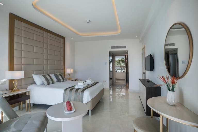 Bedroom 3, Constantinos the Great Beach Hotel