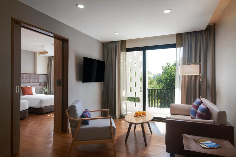 Bedroom 2, Emmaline Hotel, Muang Nan