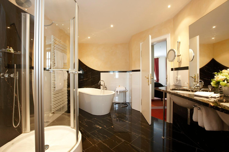 Bathroom 3, Muhlenhelle, Oberbergischer Kreis