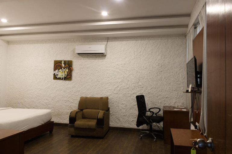 Bedroom 3, Mrugavani Resort & Spa, Ranga Reddy