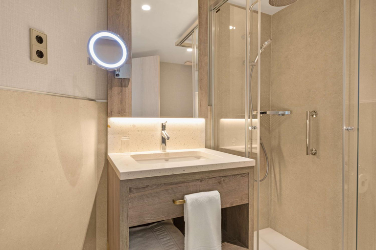 Bathroom 5, Hilton Mallorca Galatzo, Baleares