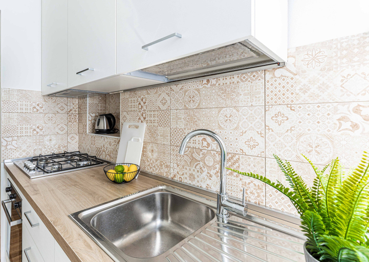 Private kitchen 5, JOIVY Adorable Flat W/ Balcony, Milano