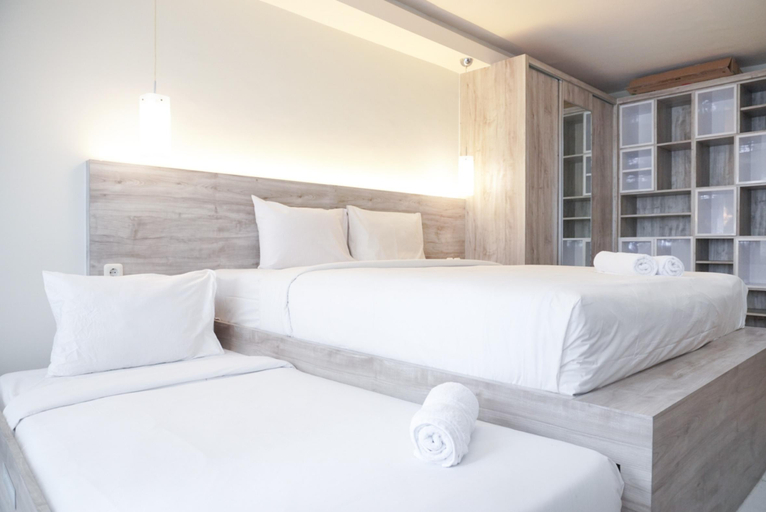 Bedroom 3, Comfort and Minimalist Studio at Amethyst Apartment By Travelio, Central Jakarta