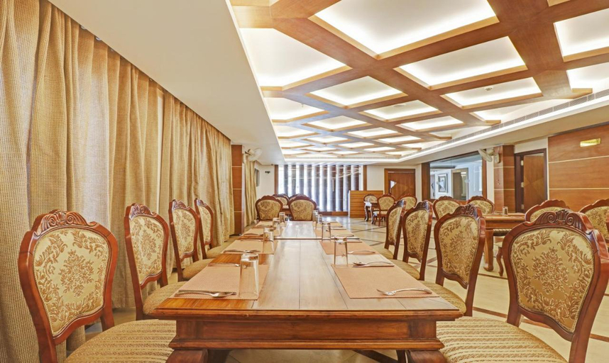 Food & Drinks 4, Hotel Vakkom Palazzo, Thiruvananthapuram
