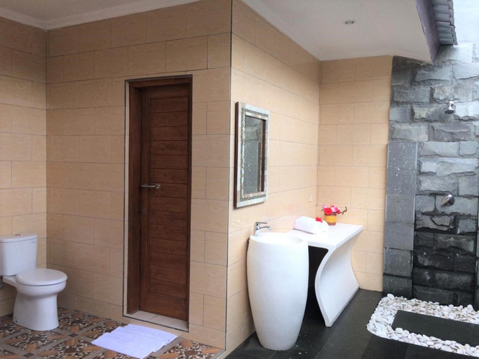 Bathroom 4, Villa - Warung AromaChampuhan, Buleleng