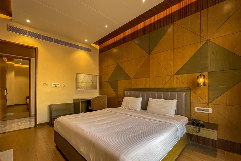 Bedroom 8