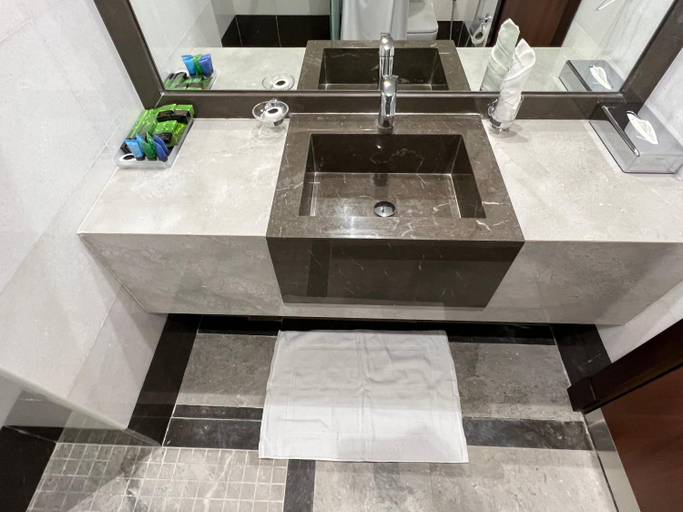 Bathroom 4, Zaha Taiba Hotel, Al Madinah Al Munawwarah