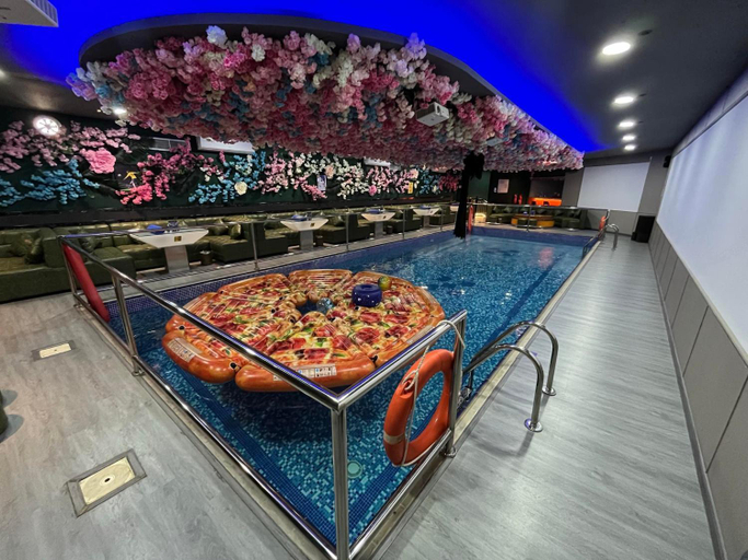 Sport & Beauty 2, Peony Hotel, Dubai