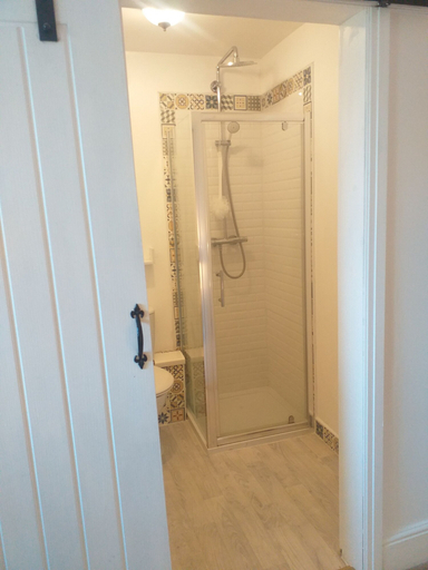 Bathroom 4, Jesmond Vegan B&B, Kingston upon Hull