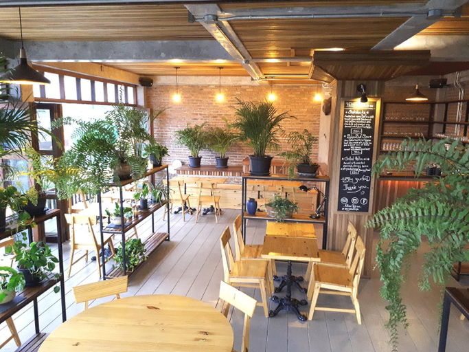 Food & Drinks 5, The Reef Hotel & Studios, Muang Satun