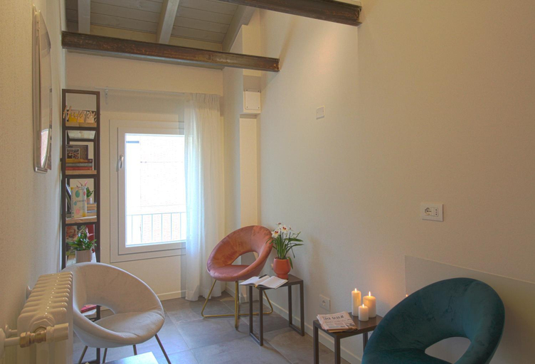 Others 4, Bed & Basta City, Reggio Nell'Emilia