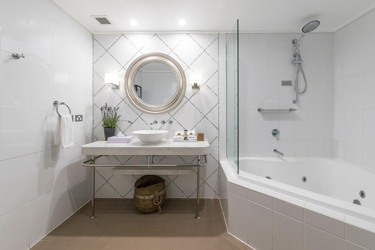 Bathroom 4, The Sebel Bowral Heritage Park, Wingecarribee