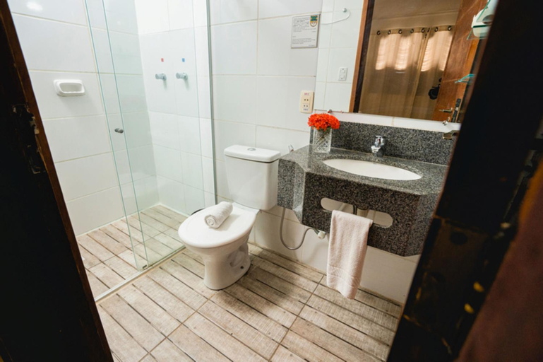 Bathroom 3