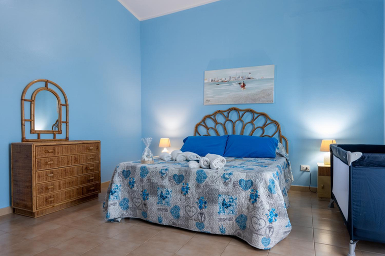 Bedroom 2, Butterfly House, Palermo