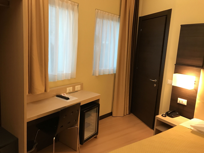 Bedroom 3, Hotel Alverì, Venezia