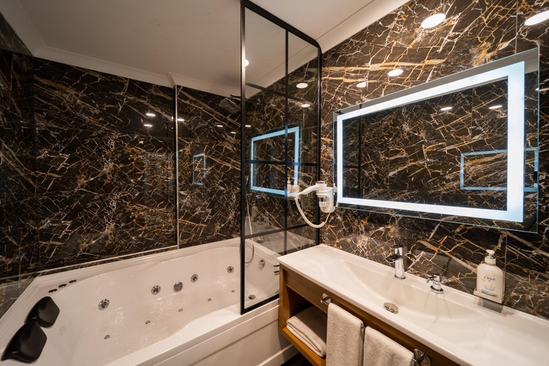 Bathroom 4, Holiday Inn Trabzon East By IHG, Yomra