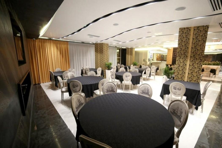 Food & Drinks 5, Hotel Palace, Vlorës