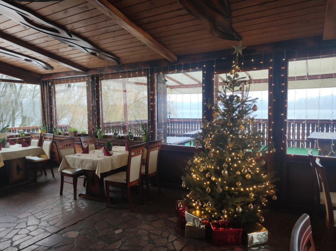 Food & Drinks 4, Camelot Club Hotel, Szentendre