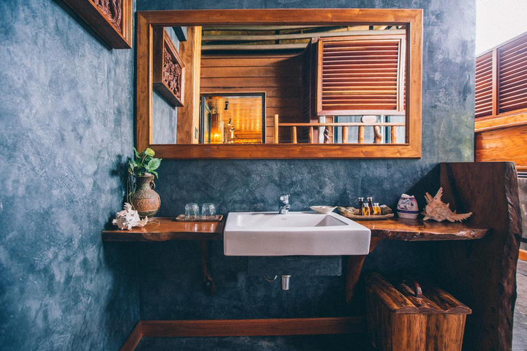Bathroom 4, Andalay Beach Resort, Kantrang