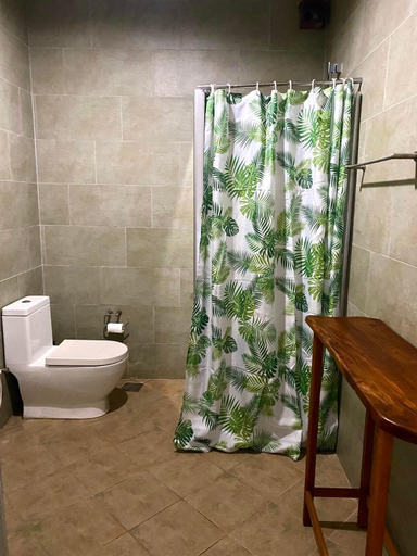 Bathroom 2, SpiceofCeylon, Mahawewa