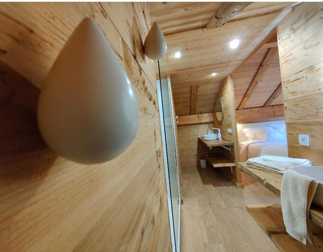 Bedroom 3, Chambre Boille a Lait, Haute-Savoie
