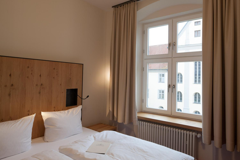 Bedroom 4, Hotel Kloster Holzen, Augsburg