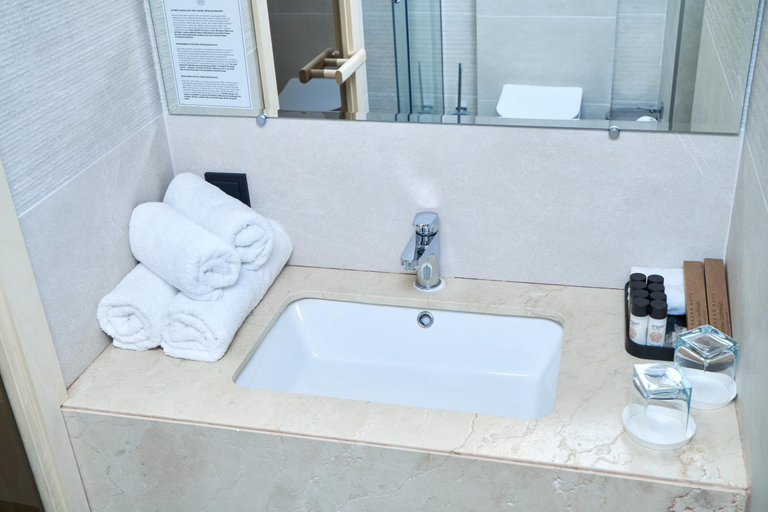 Bathroom 5, Qazaq Auyl, Almaty