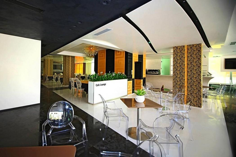 Food & Drinks 3, Hotel Palace, Vlorës