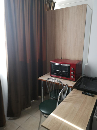 Others 4, Gara Dinu, Municipiul Bucuresti