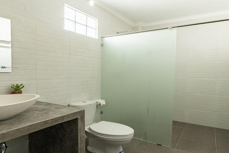Bathroom 4, Canggu Villas, Badung