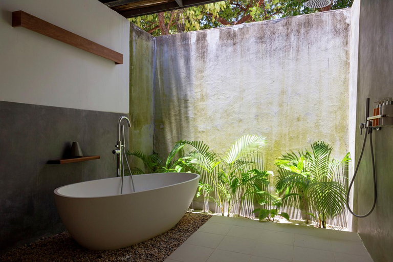 Bathroom 4, ISLAND CENTER POINT, Sihanoukville