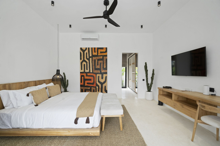Bedroom 28