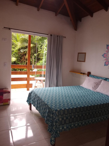 Others 4, La Casa Rozada Prumirim, Ubatuba