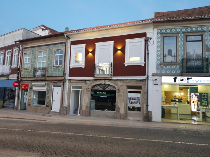 Others 5, Henriqueta Maia Suits, Ílhavo