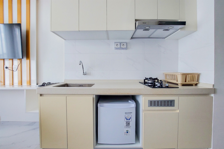 Others 3, Relaxing Studio at Sky House BSD Apartment By Travelio, South Tangerang