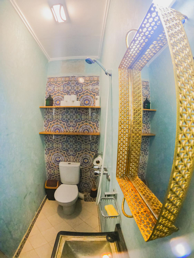 Bathroom 4