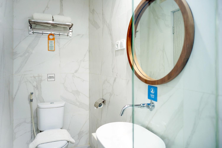 Bathroom 8