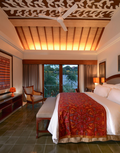 Bedroom 24