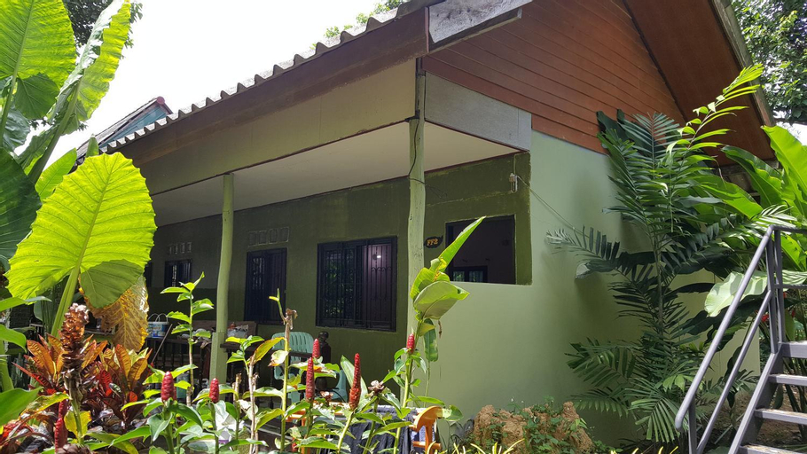 Exterior 2