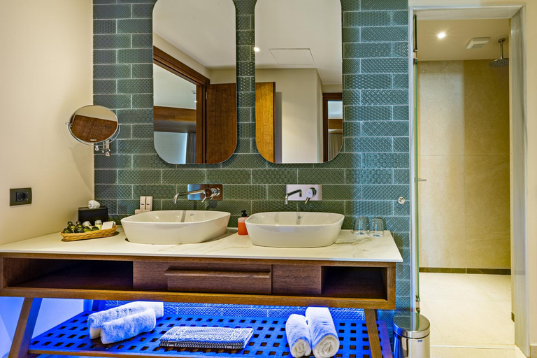 Bathroom 4, Minos Ambassador Suites & Spa - Adults only, Crete