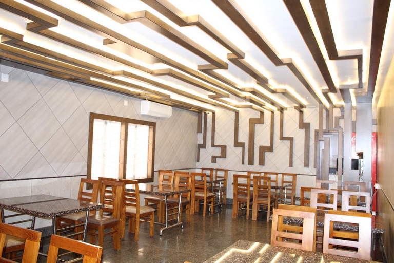 Food & Drinks 3, Annai in Saravana Bhavan Fine stay and Restaurant, Nagappattinam