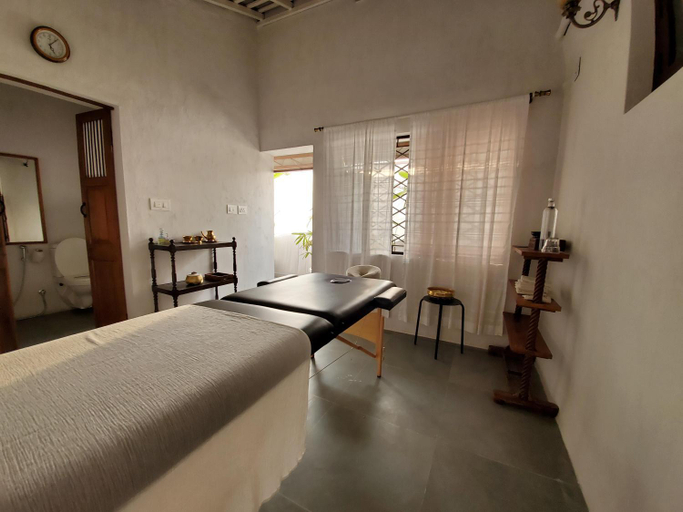 Bedroom 3, Kariappa House, Viluppuram
