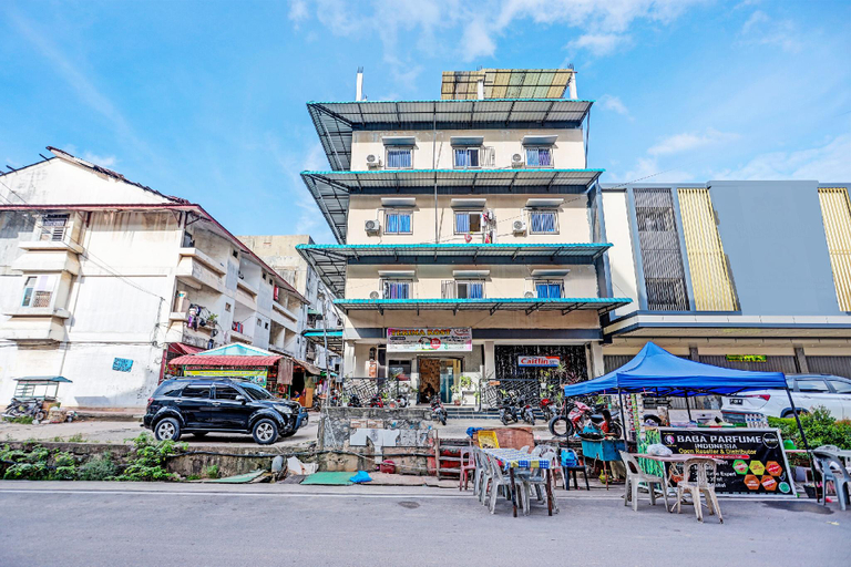 Exterior & Views 1, OYO 92553 Caitlin Homestay, Batam