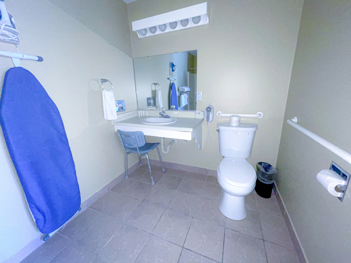 Bathroom, OMEO Suites Glass Beach, Mendocino